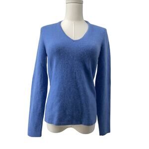 ANN TAYLOR Cashmere Blue Womens Size Medium Petite MP Sweater
